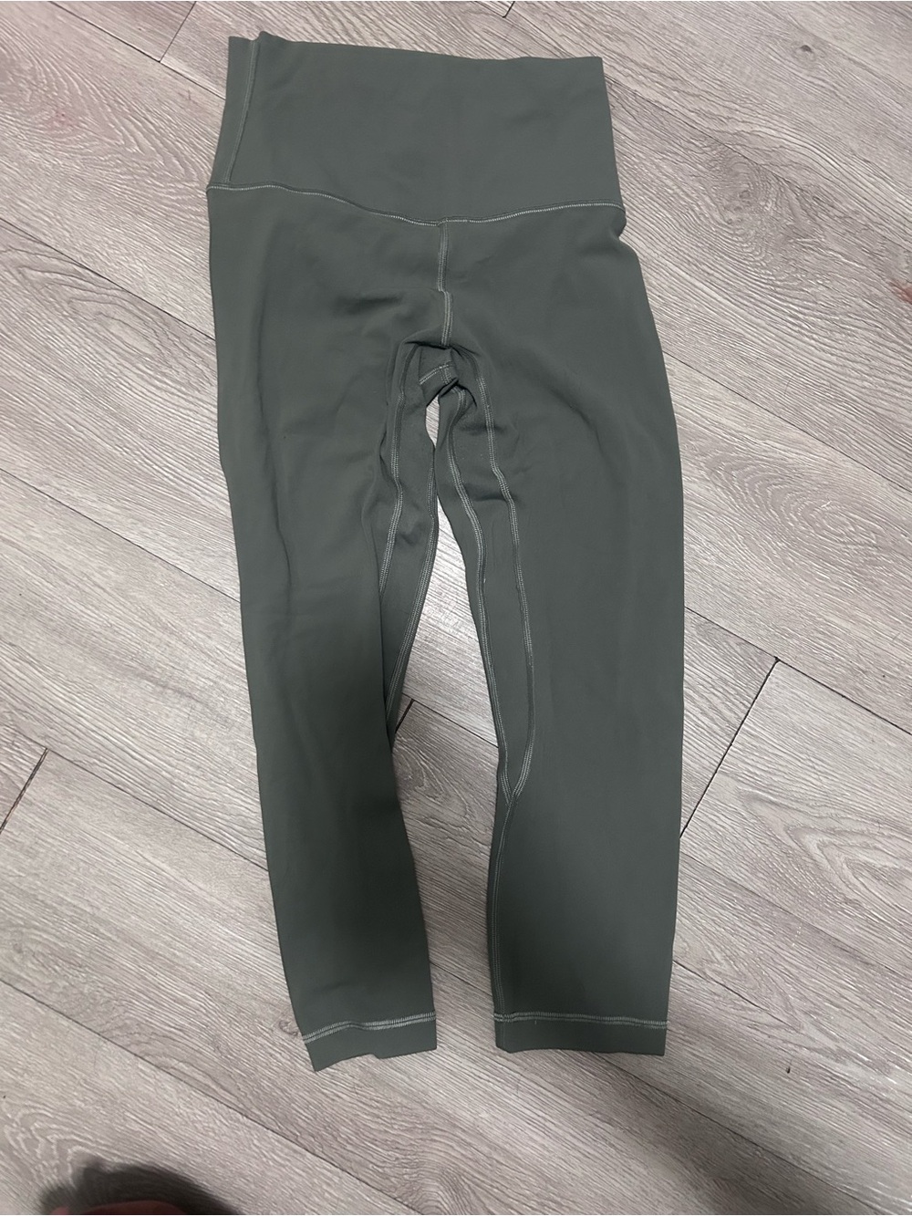 lululemon athletica Olive Green Ankle Leggings - Picture 1 of 5